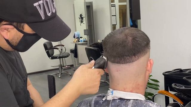 Стрижка FEDA мужской стрижка Flawless FADE technique - BARBER Tutorial смотреть онлайн