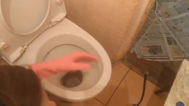 УДАЛИТЬ ИЗВЕСТКОВЫЙ НАЛЁТ 100% КАМЕНЬ ОТВАЛИВАЕТСЯ САМ смотреть онлайн