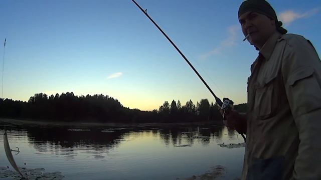 "Июнь - на рыбалку плюнь". Пантыл-2, в поисках крупной щуки. смотреть онлайн