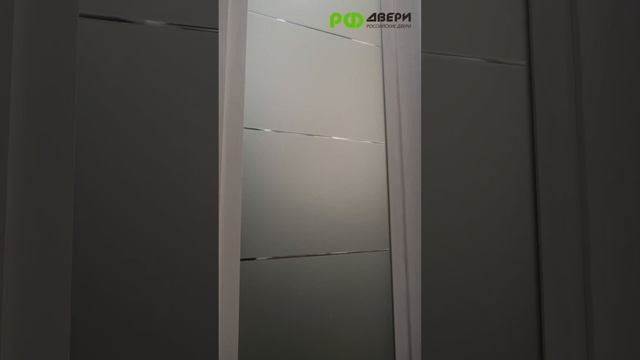 Межкомнатная дверь Виконт ПО (Ясень Белый/Зеркало) смотреть онлайн