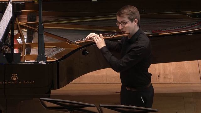 H. Dutilleux - Sonatine for flute and piano смотреть онлайн