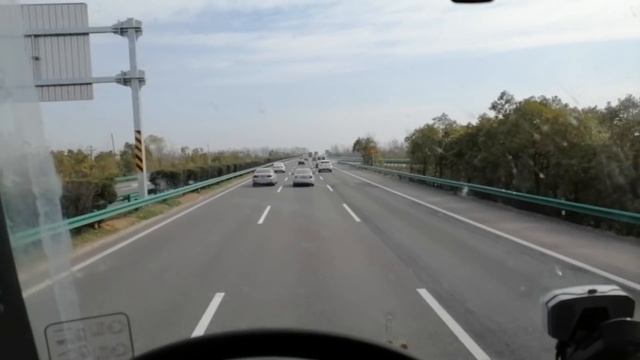 Едем на фуре под Гонконг.Новый рейс во внутренний Китай.Про китайские паркинги. ДРУГОЙ ФОРМАТ. смотреть онлайн