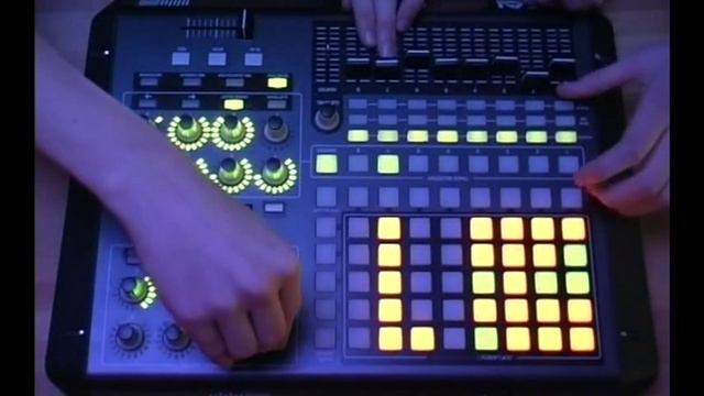 Deadmau5 - Ghosts 'n stuff (JR live Remix) смотреть онлайн