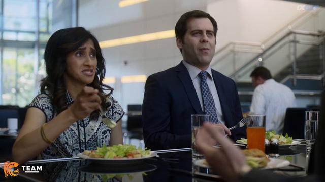 Corporate.S02E02.720p.WEB-DLRip.GoldTeam смотреть онлайн