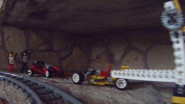 LEGO 60052 Cargo Train - Lego Collection / LEGO Royal Knight's Castle 6090 смотреть онлайн