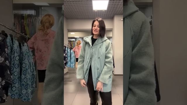 Осенние куртки с МАХ скидками до конца ИЮНЯ ‼️ Заказ можно сделать по номеру 8 929 437 77 39 смотреть онлайн