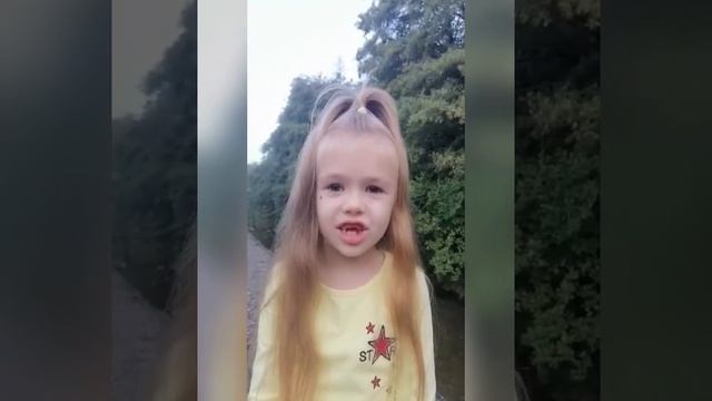 К.Чуковский «Скрюченная песня».Читает Кира Ермоленко,5 лет смотреть онлайн