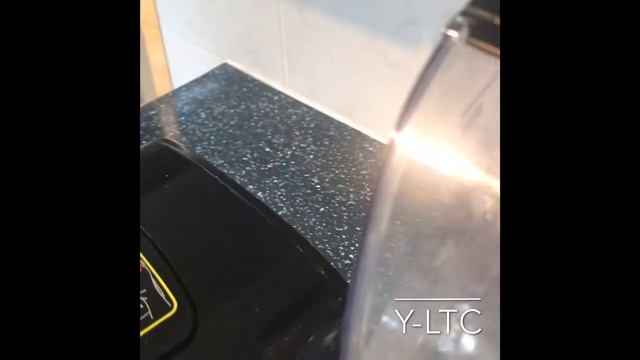 It is so easy to descale a coffee machine! смотреть онлайн