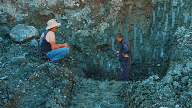 See how offshore investors rush in - Jade Fever S01E08 - Go Xplorer смотреть онлайн