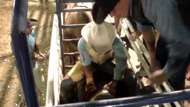 Rodeio Total e Cia Paulo Miranda смотреть онлайн