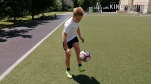 Как научиться чеканить или набивать мяч!