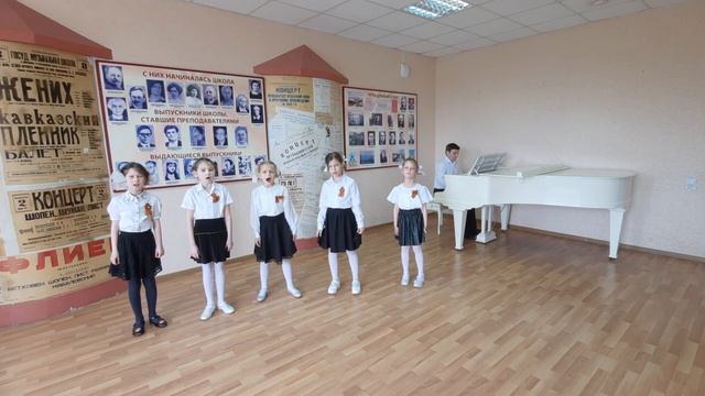 " Солнечный круг" Хоровой ансамбль" Первоцветики" смотреть онлайн