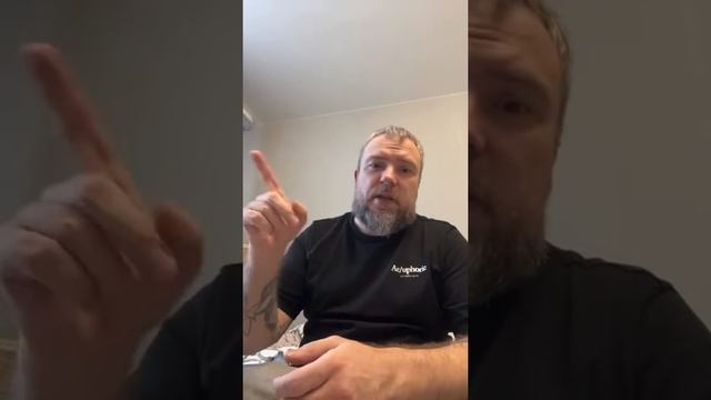 Алкоголь и микродозинг мхм / Теперь бухаю и жру грибы... смотреть онлайн