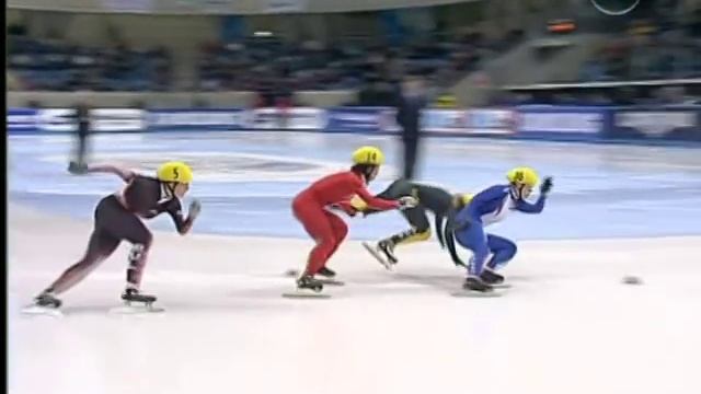Speed skater start crash смотреть онлайн