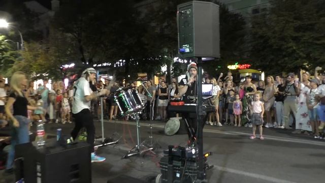 Уличные Музыканты Краснодара смотреть онлайн