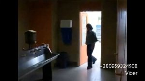 РАБОТНИК ТЕПЛИЦЫ В ГОЛЛАНДИИ (НИДЕРЛАНДЫ). ТОМАТЫ