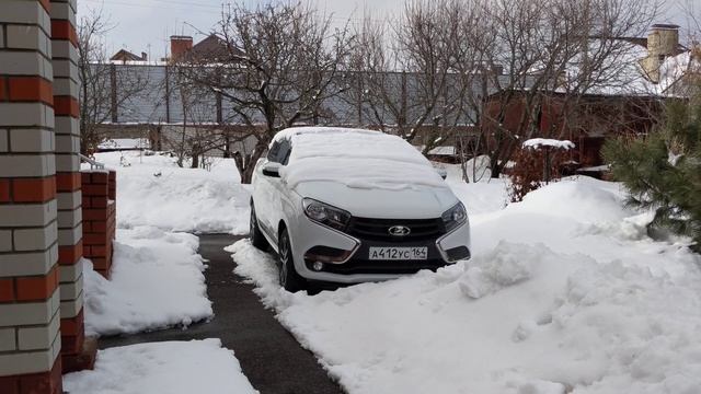 Granta работает- Xray отдыхает смотреть онлайн