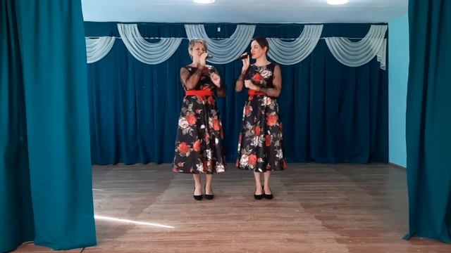 "Сегодня праздник у девчат" - дуэт Лакиенко Наталья и Савельева Дарья смотреть онлайн