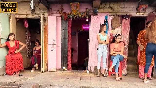 Latest Video Budhwar Peth #Pune Red Light Area #300rs Only