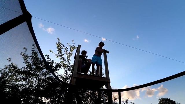 HOW IS THIS POSSIBLE?! HE'S INSANE!!