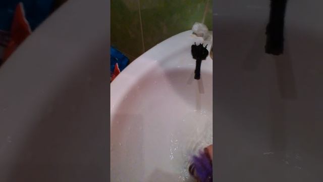 Как помыть волосы кукле! смотреть онлайн
