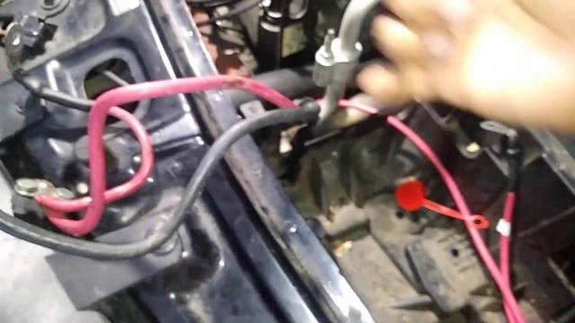 2005 to 2008 Chevy Equinox Battery Cable Replacement смотреть онлайн