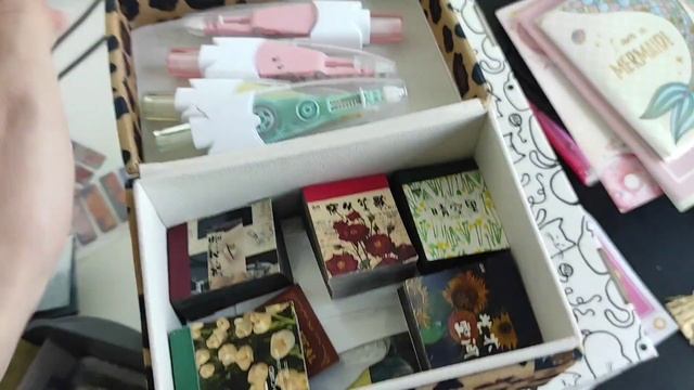 My craft room tour | мой кабинет |как я храню канцелярию, наклейки |как я планирую|моё рабочее мест смотреть онлайн