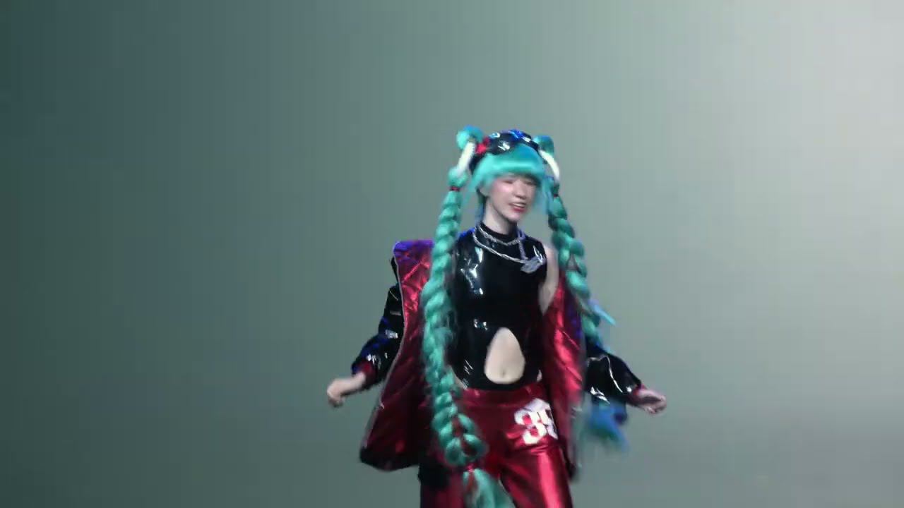 AniCon2024-DAY3-Block1- Одиночное Anime Дефиле — Shelest — Hatsune Miku ˂Vocaloid˃ — СПб смотреть онлайн