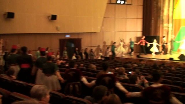 Фестиваль "Хоровод дружбы" - Танец "Русский лирический" и все участники Фестиваля и их Родители смотреть онлайн