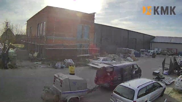 Timelapse z budowy nowego biura i hali смотреть онлайн