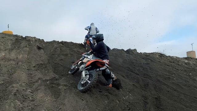 Богдан Бацик о HESU и хардэндуро | Интервью на Моторанчо смотреть онлайн