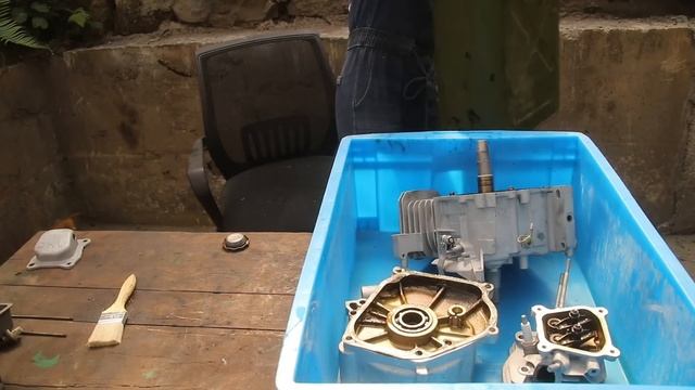 ?Genius Girl Restored 3KW Gasoline Generator For Poor Villagers смотреть онлайн