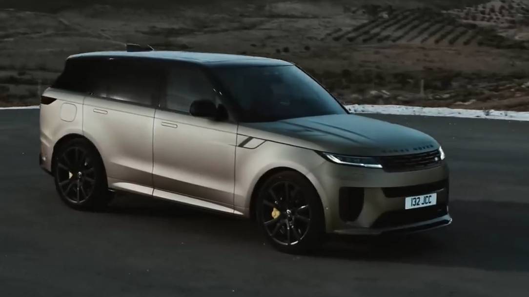 "Range Rover Sport SV 2024": Этот автомобиль создан для того, чтобы оставить позади конкурентов смотреть онлайн