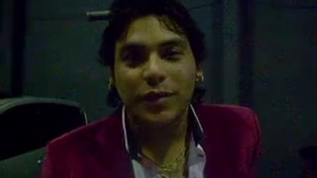 URIEL LOZANO SALUDANDO A LA LIGA DE WILDE A CLAUDIO Y LAU смотреть онлайн