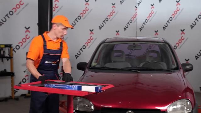 Hvordan bytte Fremre viskerblad på OPEL CORSA B [BRUKSANVISNING] смотреть онлайн