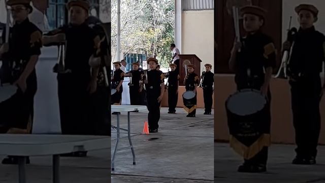 Yo en concurso de banda de Guerra jaguares 🐯🐯🐯🐯🐯 смотреть онлайн