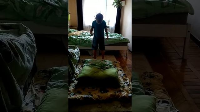 Кувырок через голову смотреть онлайн