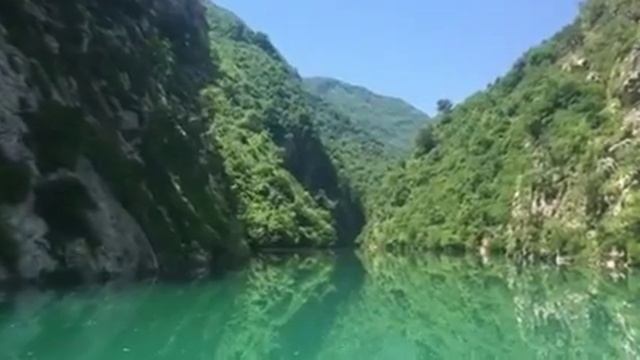 Албанские фьорды: озеро Коман смотреть онлайн