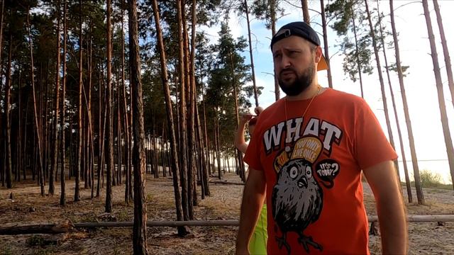 БОГАТАЯ ГЛУПАЯ VS БЕДНАЯ УМНАЯ в лагере на пляже. НАГЛАЯ и ОБЖОРА чуть не испортили пикник смотреть онлайн
