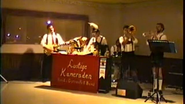 Blau, blau, blau blüht der Enzian by Lustige Kameraden Polka Band смотреть онлайн
