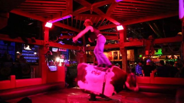 PBR Hampton Roads- Bull Rider (2) смотреть онлайн