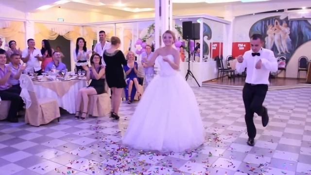 Супер Свадебный танец Натали и Александра смотреть онлайн