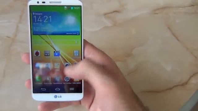 Обзор смартфона LG G2