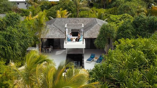 Mövenpick Resort Kuredhivaru Maldives смотреть онлайн