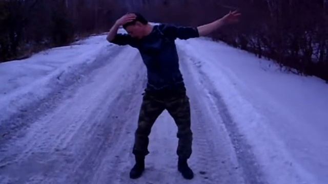 Виталя танцует Tecktonik!!!.wmv смотреть онлайн