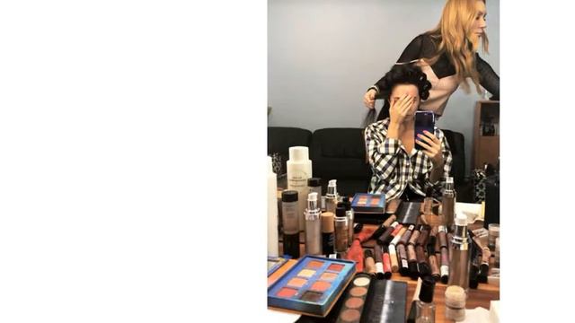 Новогоднии пожелания от Насти Каменских смотреть онлайн