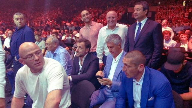 Благодарю бога за то что он дал мне увидеть хороших людей. смотреть онлайн