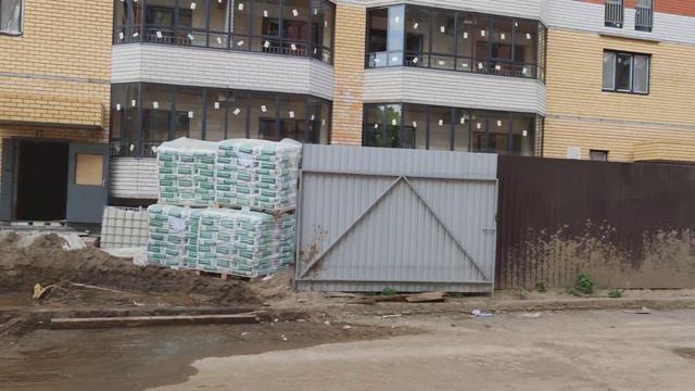 Казань, Зур Урам 1К (у входа) смотреть онлайн