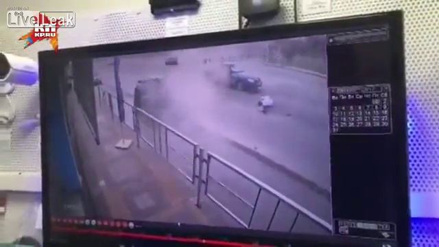 Fails 2017 Incredible Accident ! Lucky Man! смотреть онлайн