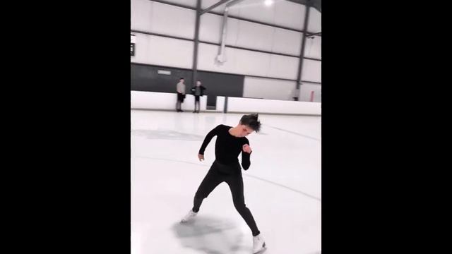 Наталью Забияко оскорбляют депутаты после её переезда в Канаду. смотреть онлайн